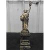 Image 2 : Vintage Metal Statue of Liberty 11 1/4'' Tall 