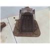 Image 2 : Vintage Toaster, Planer, Level & More