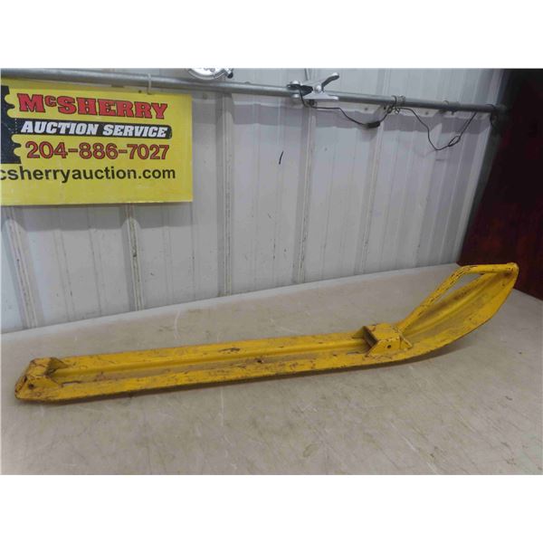 Snowmobile Ski 