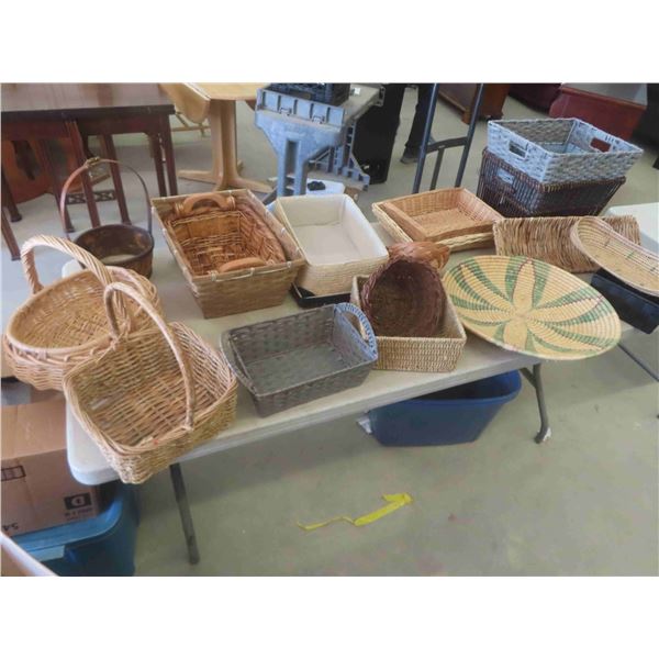 20 Baskets Various Sizes and Styles