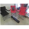Image 1 : 4 Collapsable Lawn Chairs