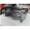 Image 3 : King Canada 10'' Sliding Compound Miter Saw 