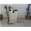 Image 1 : Double Backpack Sprayer with Wand 