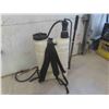 Image 2 : Double Backpack Sprayer with Wand 