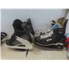 Image 3 : Hockey Equipment : 2 Sticks, Helmet, Shin Pads, Gloves, Elbow Pads, 5 Pairs