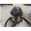 Image 3 : Kubota Shop Vacuum 4 Gallon with Hose 