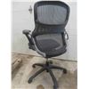 Image 2 : Rolling/Swivel Office Chair 