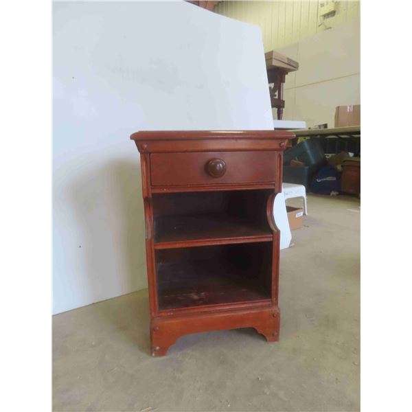 Night Stand 13 1/4'' x 15 1/2'' x 22 3/4'' H With Drawer