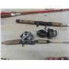Image 3 : Fishing Rods & Reels, Tackle Box