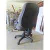Image 2 : Office Chair w/Multi Functions