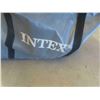 Image 2 : Intex Inflatable Boat with Paddles and Soft Case 
