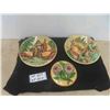 Image 1 : 3 Dimension Chalkware Display (2) 11 1/2'' Across (1) 7'' Across 