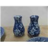 Image 2 : Blue Willow  Dishes