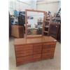 Image 1 : Maple Dresser 31'' x 54'' x 16'' & Mirror 36'' x 26''