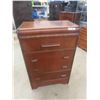 Image 1 : 4 Drawer Waterfall Style Dresser 46'' x 30'' x 18'' 