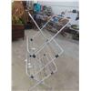 Image 2 : 2 Folding Drying Racks