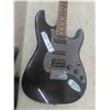 Image 2 : Squier by Fender Electric Guitar