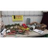 Image 1 : Painting/Drywall Tools Including Trowels, Brushes, Rollers, Various Pieces