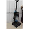 Image 2 : Bissel Upright Vacuum , Shark Cordless No Charger 