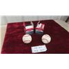 Image 1 : 2 Signed MLB Baseballs Kelly Gruber 3rd Base Man & Pat Broder Catcher