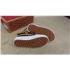 Image 2 : New Van Shoes Boys Size 1 