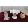 Image 8 : Pitchers, Vases, Queen Elizabeth Silver Jubilee 2 Glasses, Trinket Box