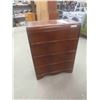 Image 1 : 3 Drawer Dresser 40'' x 30'' x 16 1/2'' 