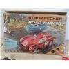 Image 8 : Strombecker Road Racing Set Scale 1:32 Complete & Working with Box