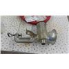 Image 2 : 2 Hand Meat Grinders