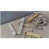 Image 6 : Power Bars, Fluorescent Light Fixture with Plug 24'', Plant & Aquarium