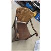 Image 2 : Vintage Arm Chair