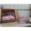 Image 1 : 50 Dozen Dayen Mardi Gra Party Masks 