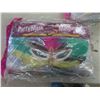 Image 3 : 45 Dozen New Dayen Mardi Gra Party Masks 