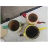 Image 4 : 7 Vintage Enamelware Pots