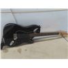 Image 1 : Cort Electric Guitar with Hard Case 