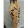 Image 2 : Cort Electric Guitar with Hard Case 