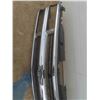 Image 10 : 1994 Silverado Front Grill and Bumper