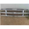 Image 7 : 1994 Silverado Front Grill and Bumper