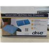 Image 4 : New Walker Eyeglass Case, Heating Pad, 3 Compactor Bags 