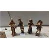 Image 1 : 4 Paper Mache Ornaments 14'' Tall 