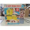 Image 7 : Vintage Easy Bake Oven with Box and Cake Pans 