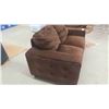 Image 2 : Love Seat 60'' Wide 