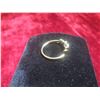 Image 3 : 10kt Gold and Diamond Ladies Ring Size 7 Total Weight 1.6 Grams