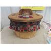 Image 2 : Sewing Basket and Notions : Buttons, Thread, Zippers, Elastics & More 