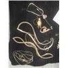 Image 14 : Fashion Jewelry : Watches, Beads, Pins, Brooches, Necklaces, Cuff Links, 