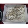 Image 2 : Fashion Jewelry: Watches, Beads, Pins, Brooches, Necklaces, Cuff Links, 