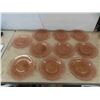 Image 4 : 16 Pieces Pink Depression-Like Plates