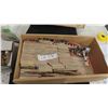 Image 1 : Box of Hockey Cards