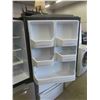Image 4 : GE Stainless Fridge with Bottom Freezer 67'' x 30'' x 31 1/2''