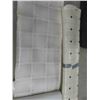 Image 1 : 2 Pieces of Linoleum Flooring (2 Patterns) 33'' + 62'' Wide 